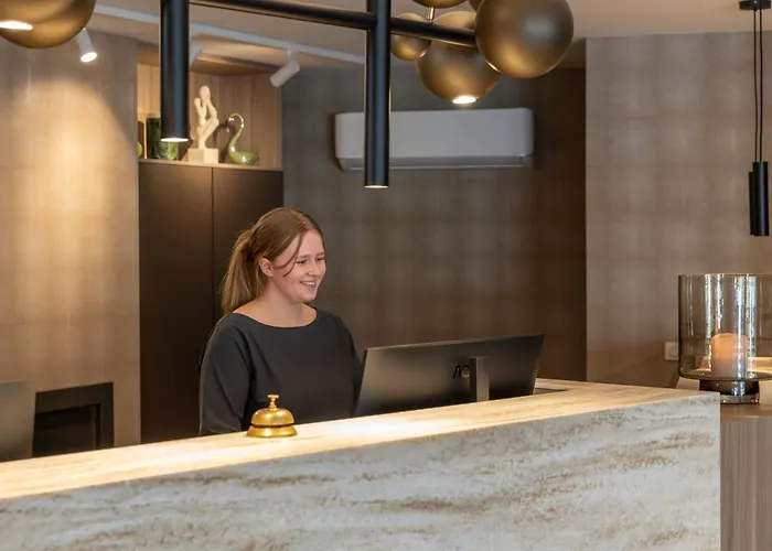 Hotell Landgoed De Rosep 4*